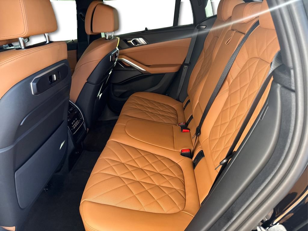 New 2026 BMW X6 M60i image 10