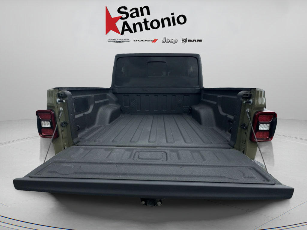 New 2026 Jeep Gladiator Willys AWD/4WD image 37