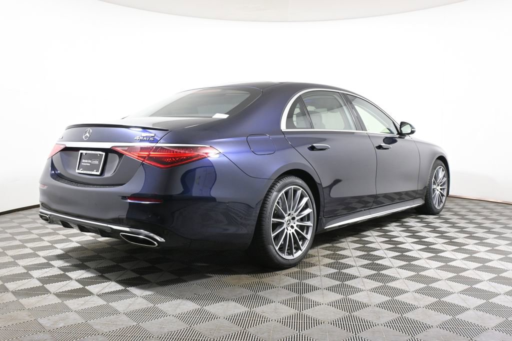 Used 2025 Mercedes-Benz S 580 4MATIC Sedan image 7