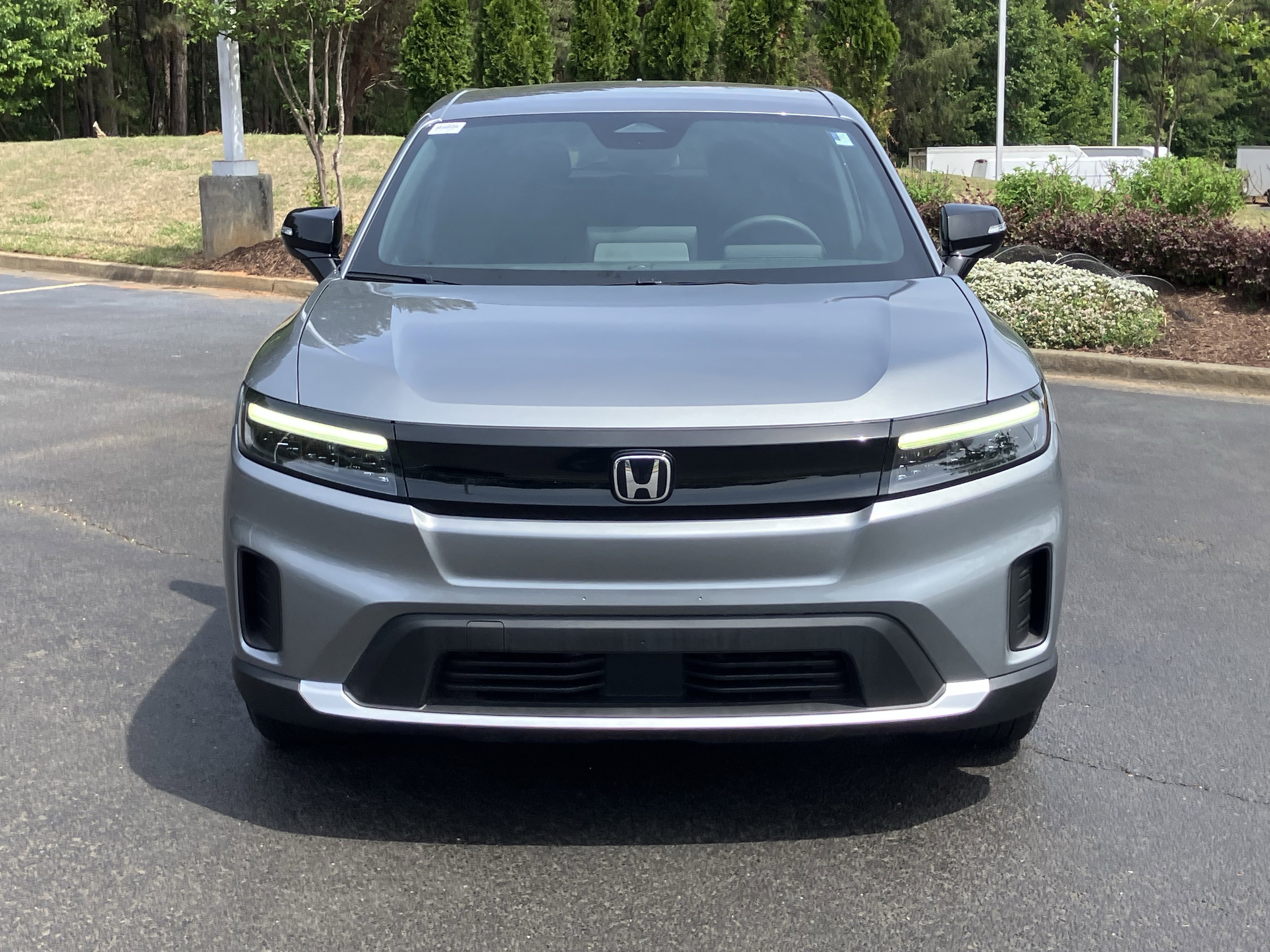 Used 2024 Honda Prologue EX image 3