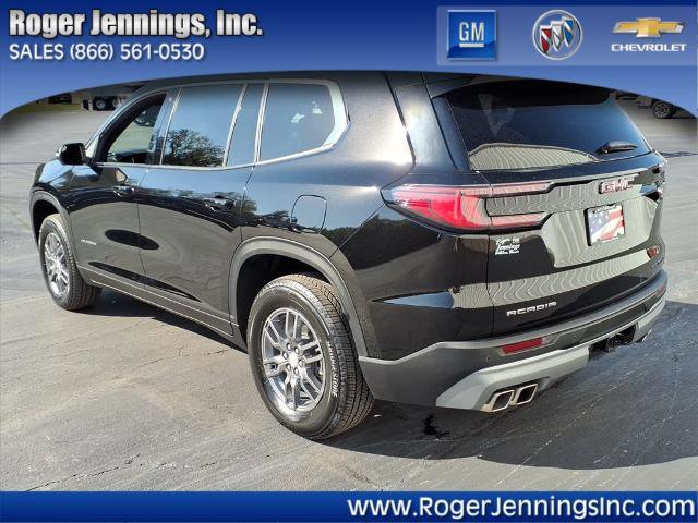 Used 2025 GMC Acadia Elevation image 3