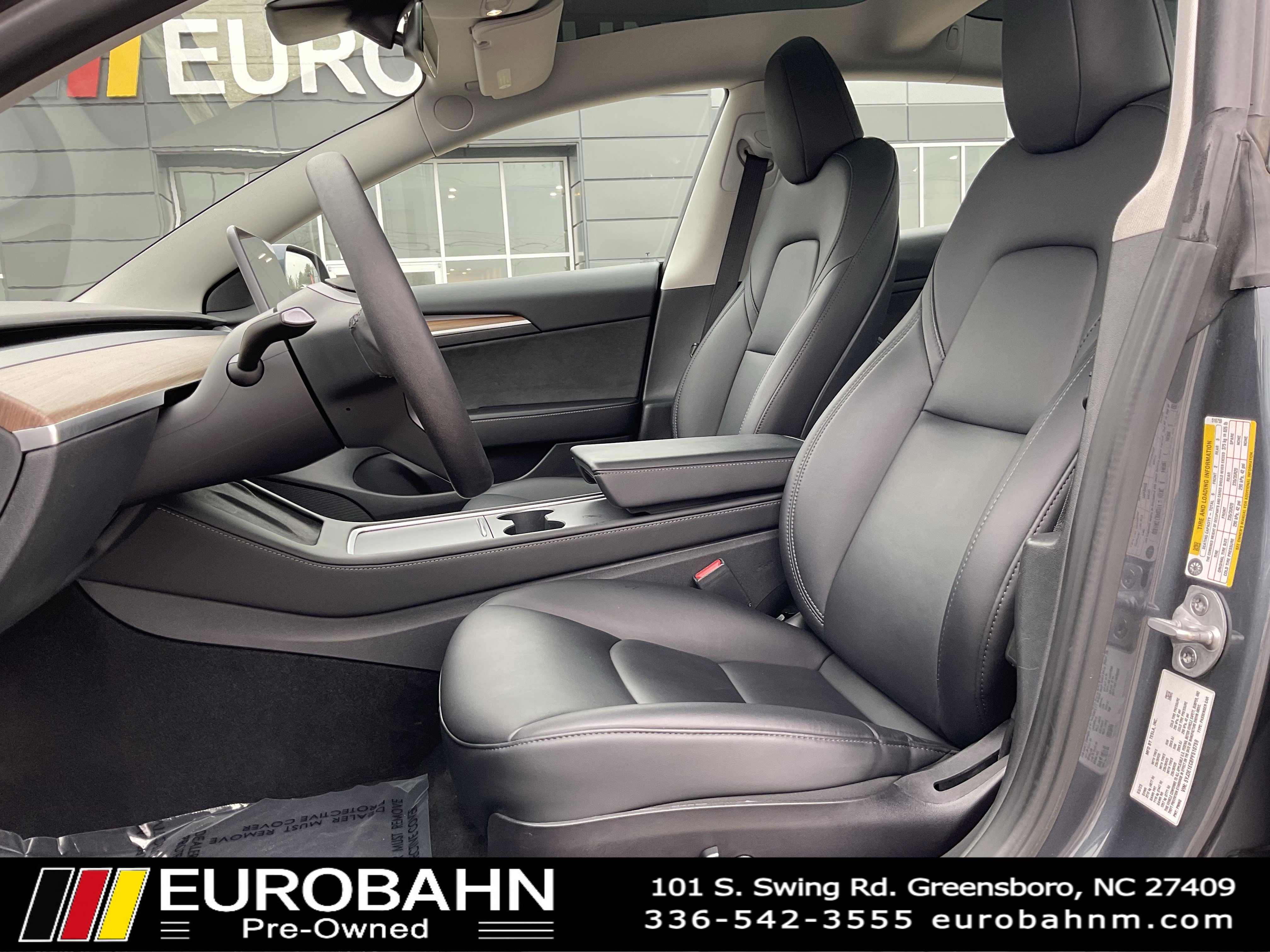 Used 2023 Tesla Model 3 Performance image 8