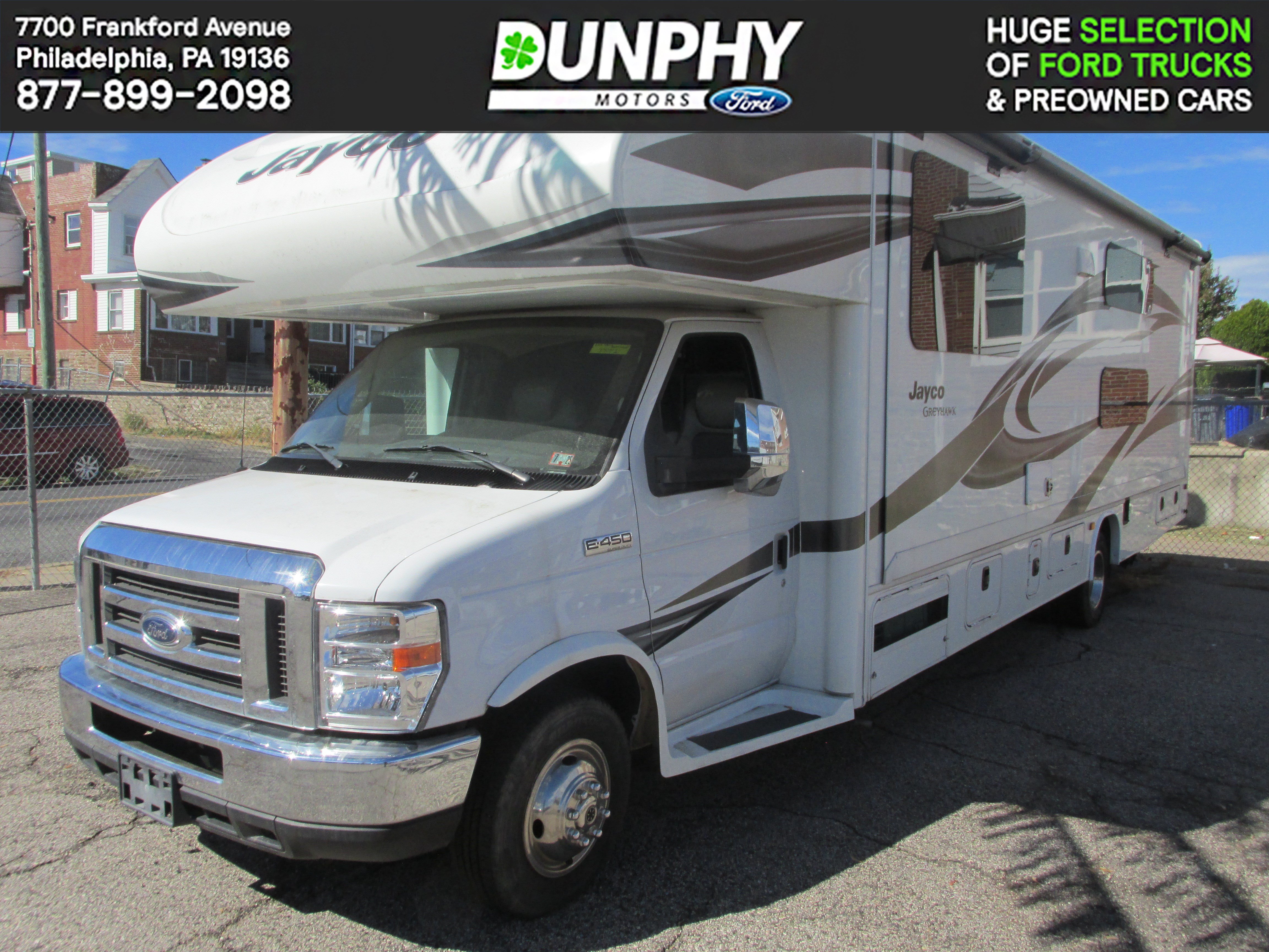 Used 2019 Ford E-450 and Econoline 450 Super Duty w/ Motorhome Prep Package RWD image 1