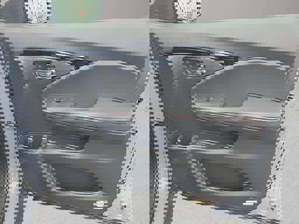 Used 2025 Honda Ridgeline Black Edition image 34