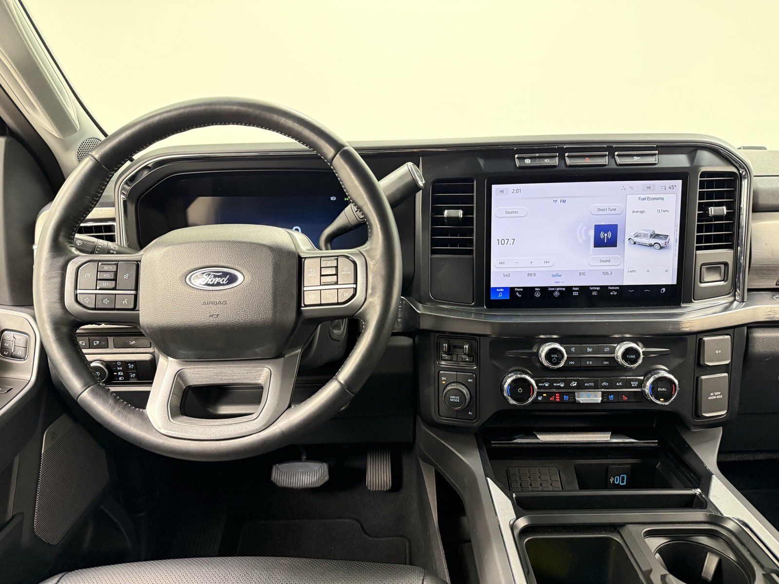 Used 2024 Ford F250 Lariat image 31