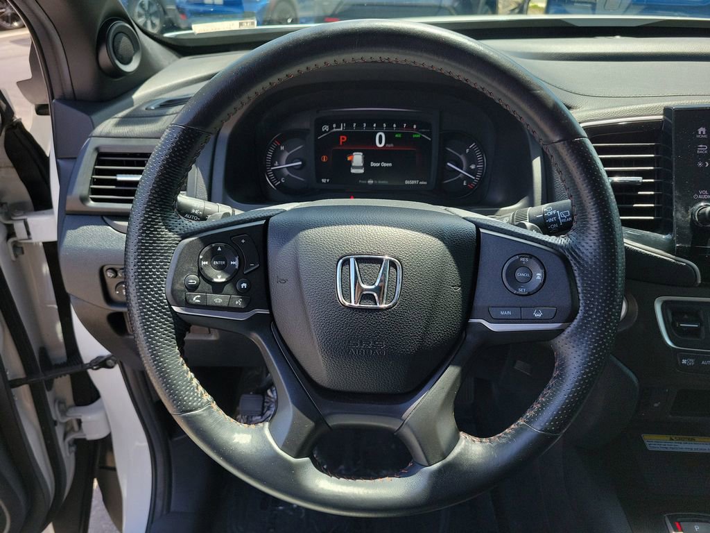Used 2023 Honda Passport TrailSport image 27