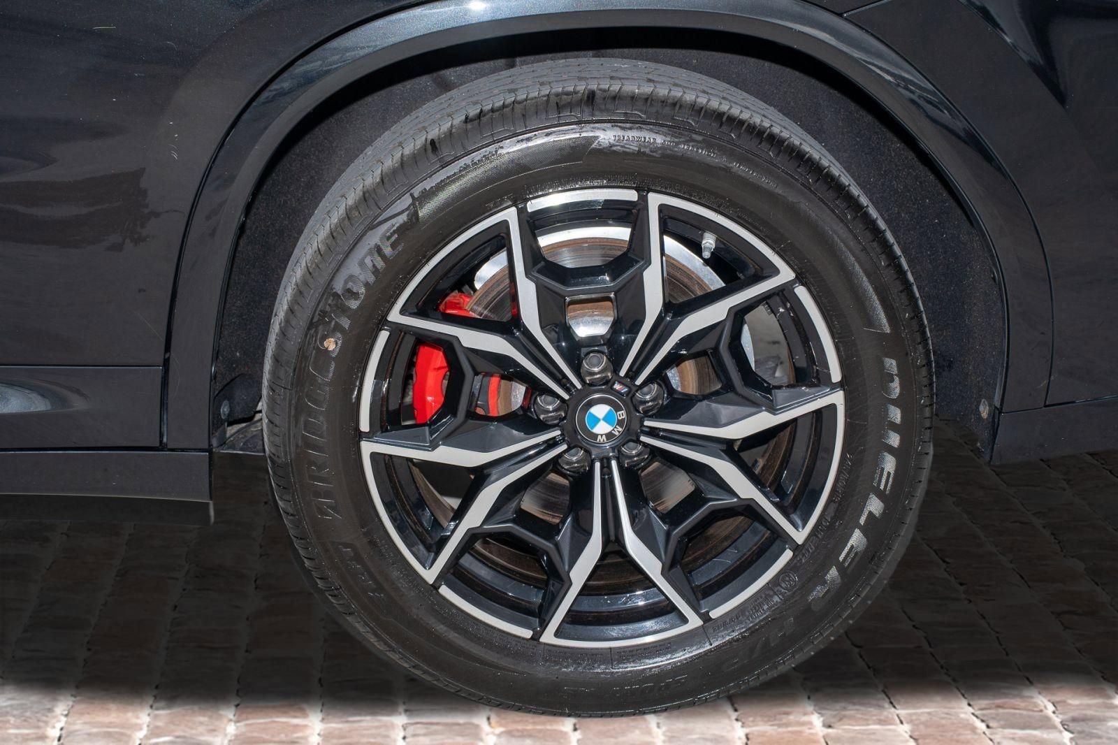 Used 2024 BMW X4 M40i image 41