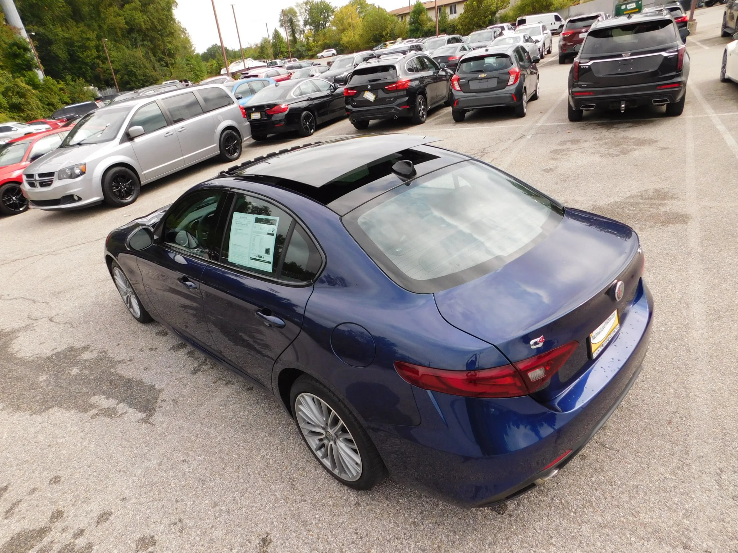 Used 2018 Alfa Romeo Giulia Ti Sport w/ Quick Order Package 22S Sport AWD/4WD image 7