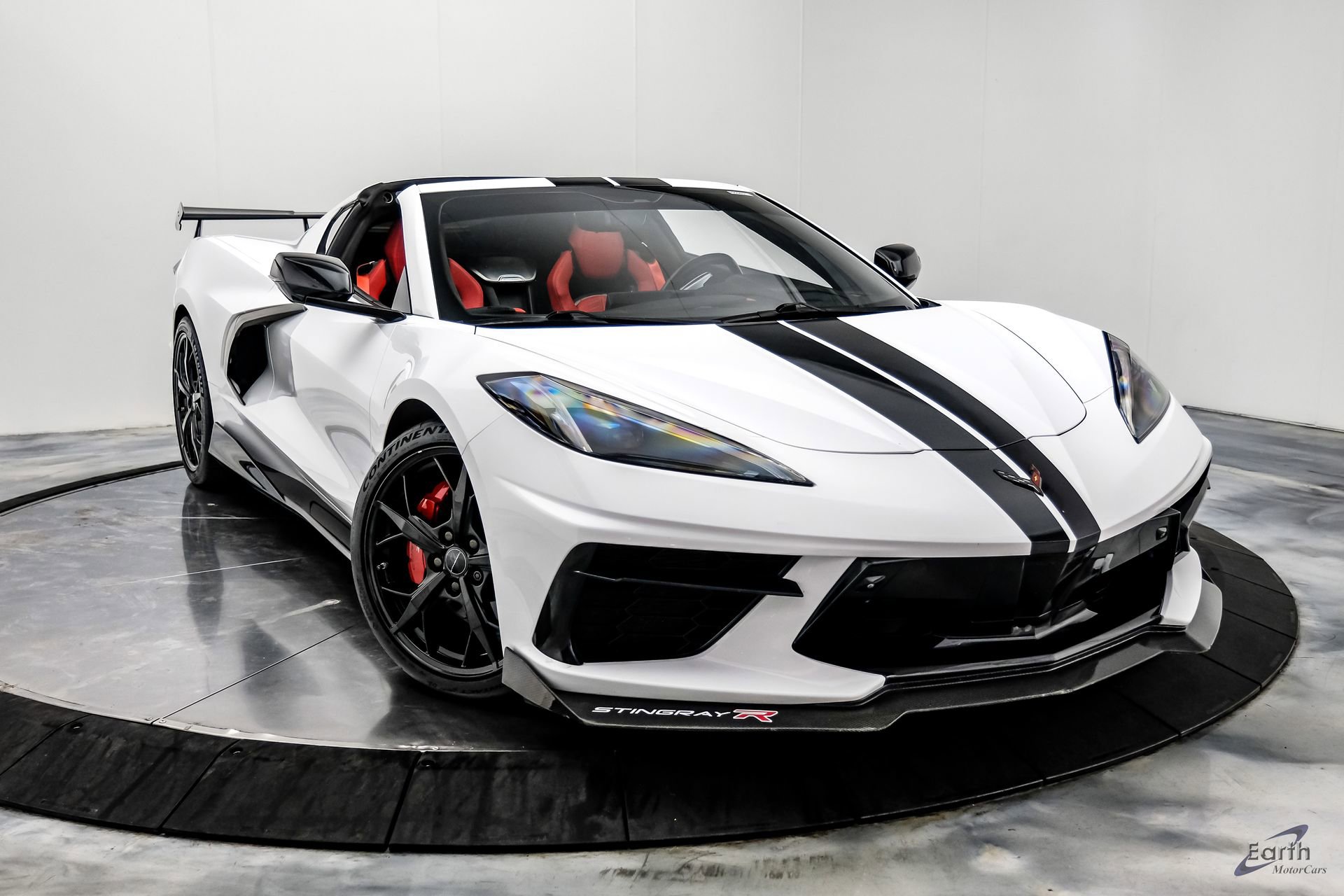 Used 2020 Chevrolet Corvette Stingray Premium Cpe w/ 3LT Preferred Equipment Group image 32