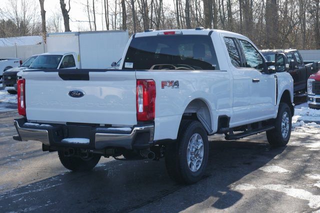 New 2026 Ford F250 XLT w/ FX4 Off-Road Package image 10