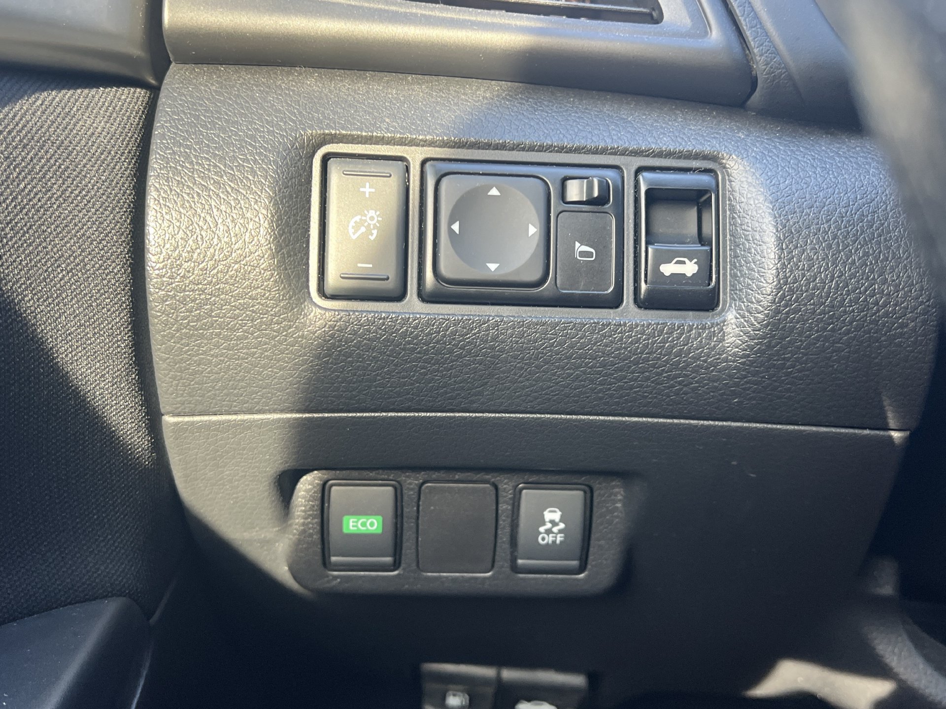 Used 2019 Nissan Sentra S FWD image 12