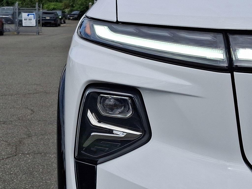 Used 2024 Chevrolet Silverado EV RST image 9