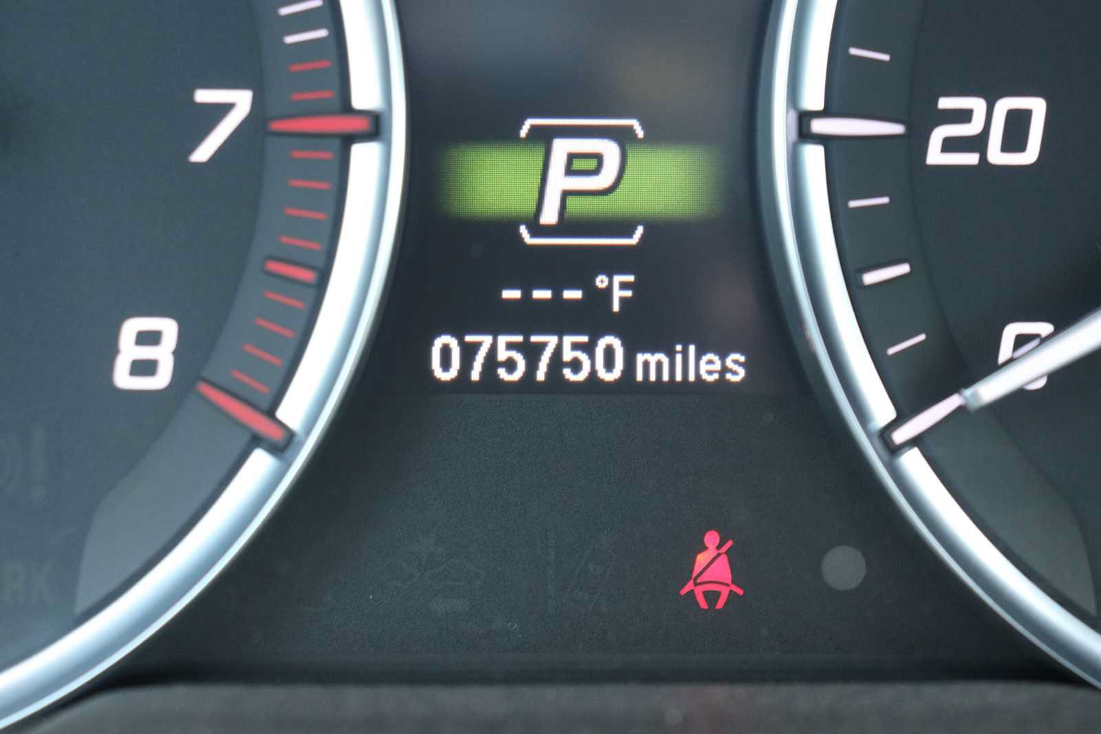Used 2017 Acura TLX w/ Technology Package FWD image 11