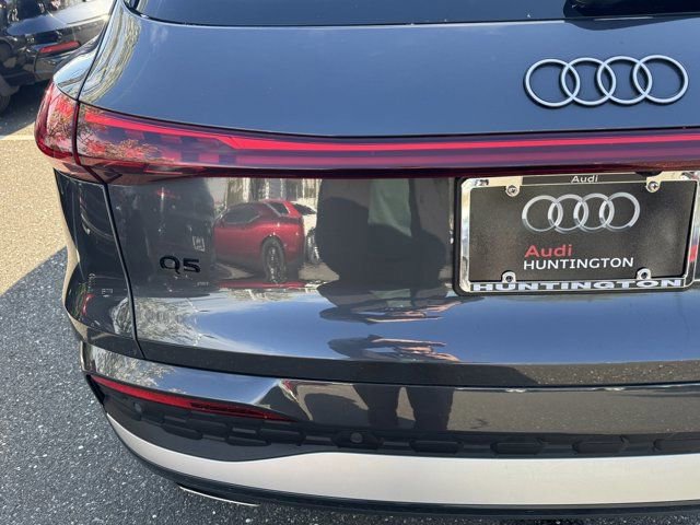 Used 2025 Audi Q5 Premium w/ Convenience Package AWD/4WD image 36
