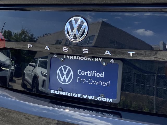 Used 2021 Volkswagen Passat 2.0T R-Line FWD image 31