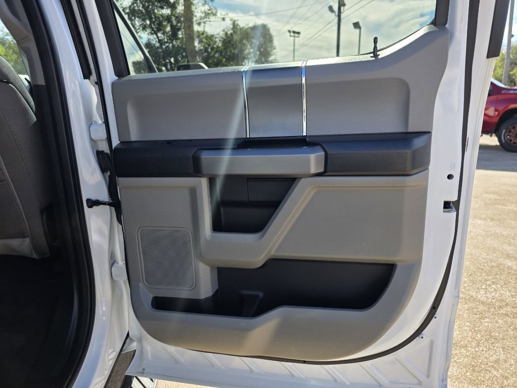 Used 2020 Ford F150 XLT w/ Equipment Group 302A Luxury image 39