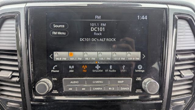 Used 2022 Nissan Titan PRO-4X w/ Pro-4x Convenience Package image 37