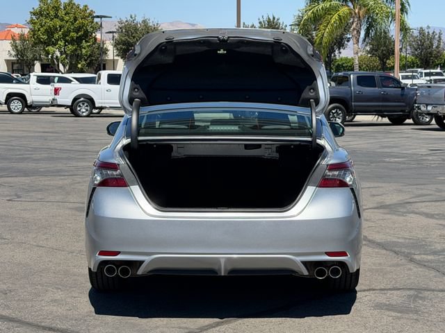 Used 2023 Toyota Camry XSE FWD image 5