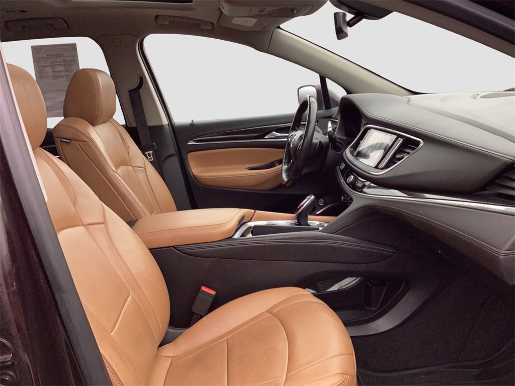 Used 2018 Buick Enclave Essence w/ Trailering Package image 30