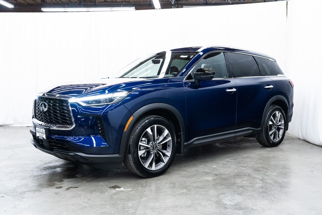 Used 2025 INFINITI QX60 Luxe image 3