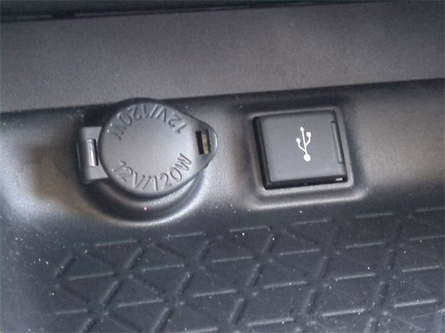 Used 2021 Toyota RAV4 XLE image 24