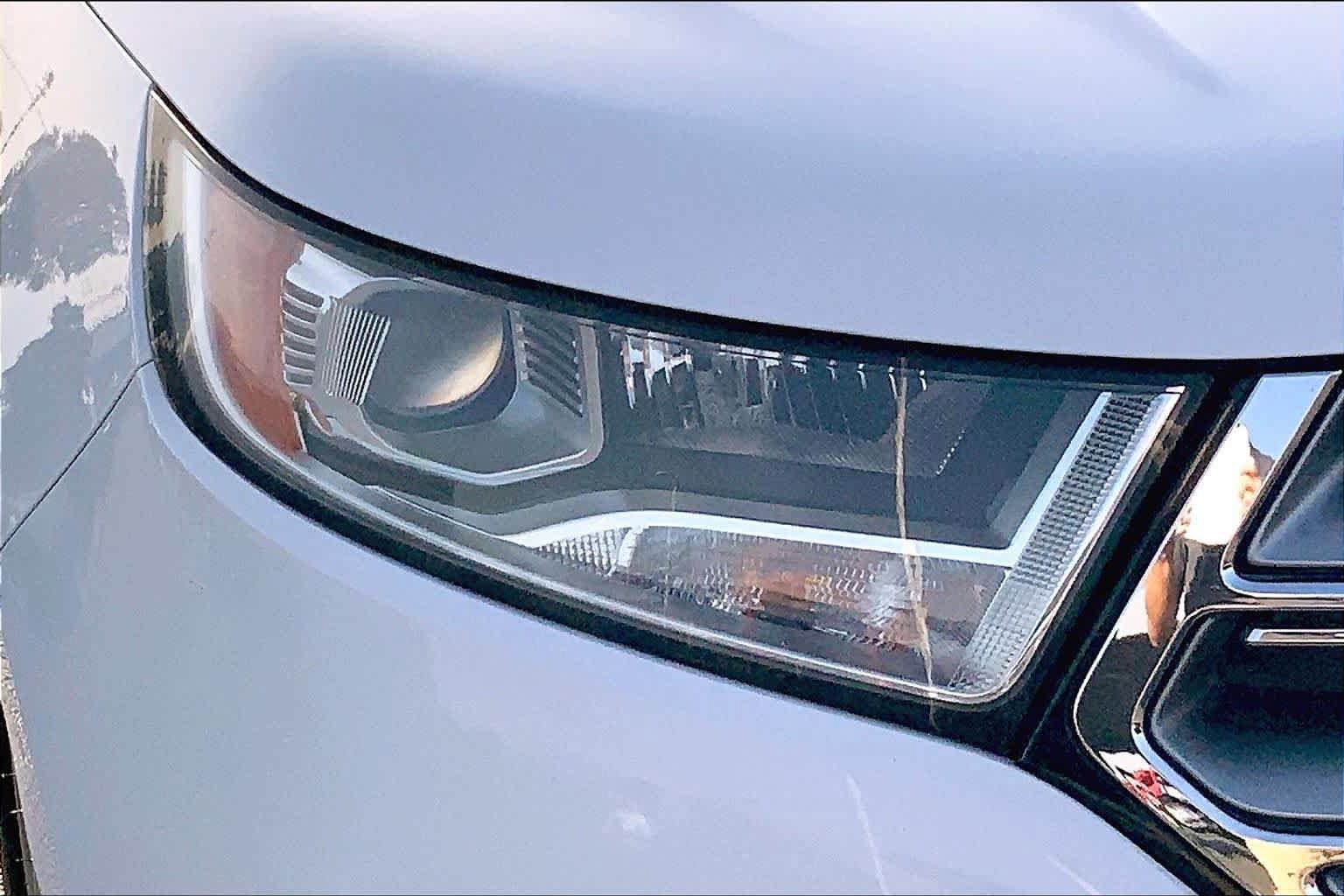 Used 2016 Ford Edge SE FWD image 28