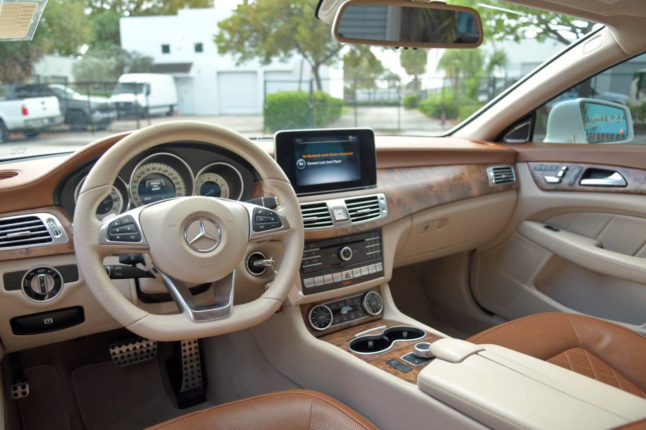 Used 2015 Mercedes-Benz CLS 400 image 24