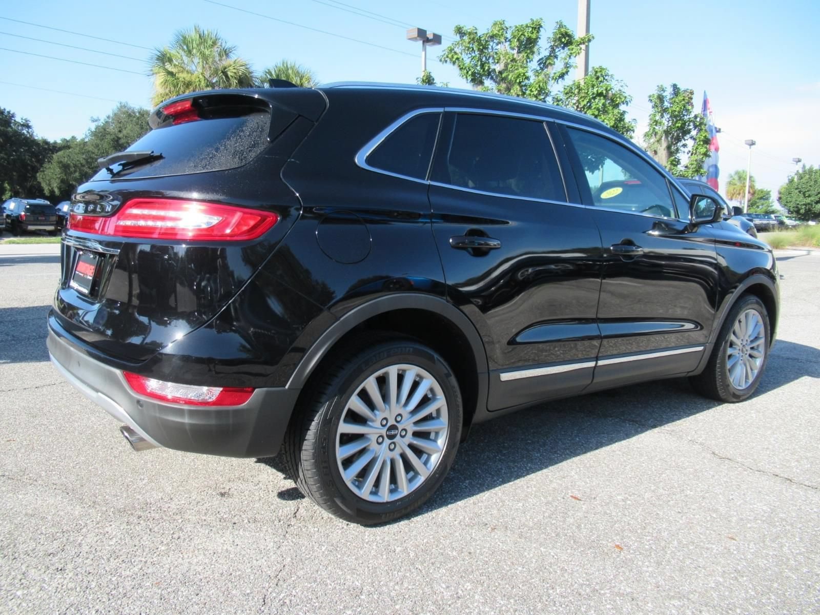 Used 2019 Lincoln MKC Premiere FWD image 7