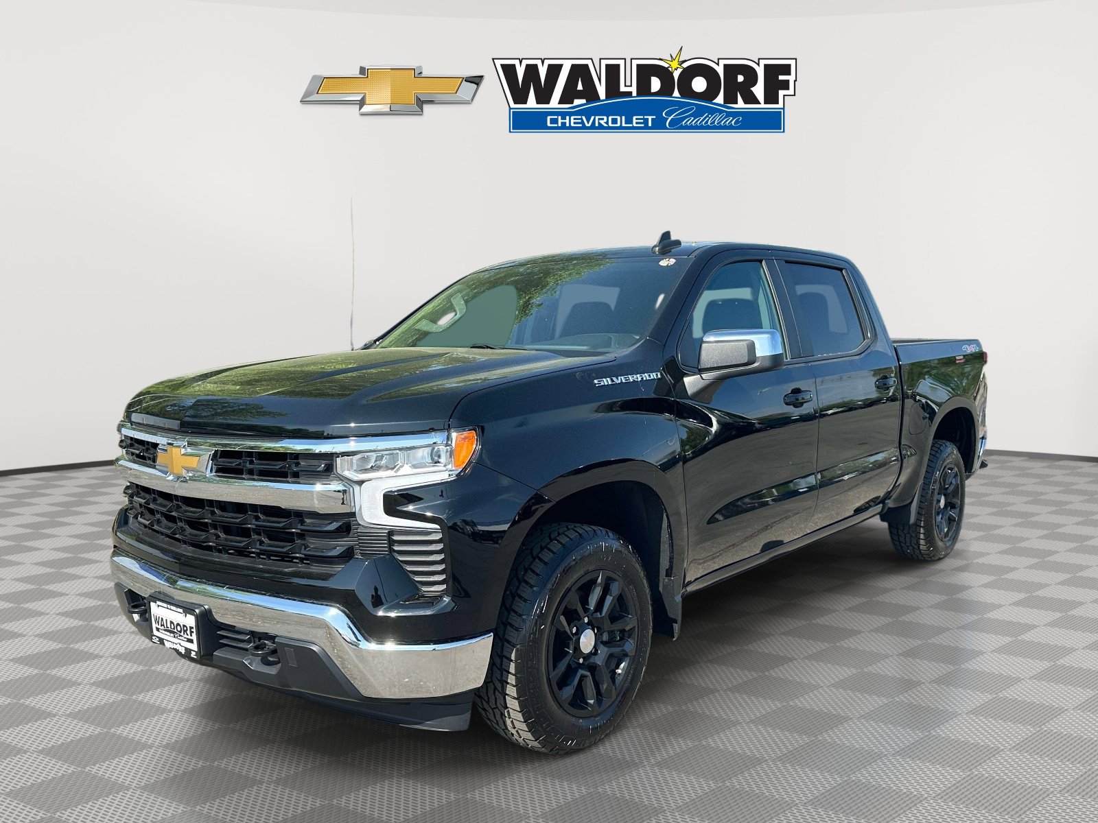 Used 2022 Chevrolet Silverado 1500 LT AWD/4WD image 3