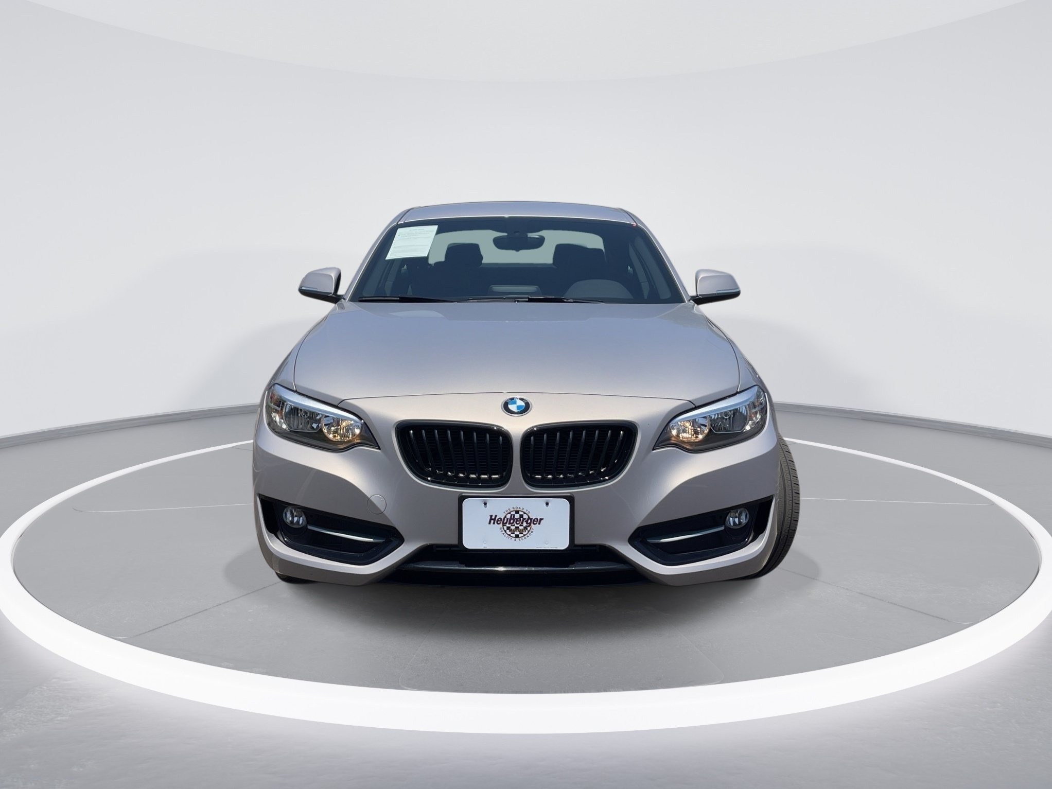 Used 2016 BMW 228i xDrive Coupe AWD/4WD image 2