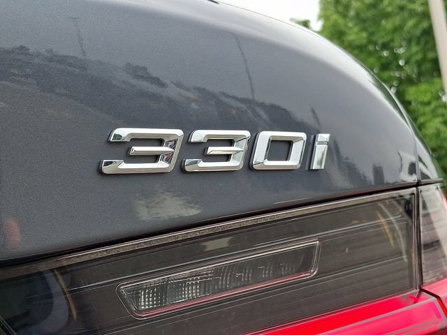 Used 2021 BMW 330i xDrive Sedan w/ Convenience Package AWD/4WD image 30