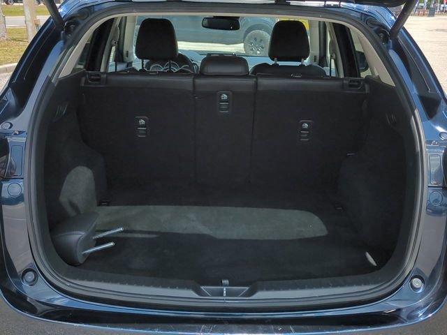 Used 2018 MAZDA CX-5 Touring w/ Preferred Equipment Package FWD image 13