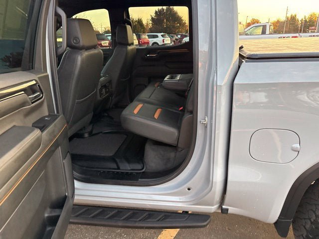 Used 2024 GMC Sierra 1500 AT4 w/ Technology Package AWD/4WD image 22