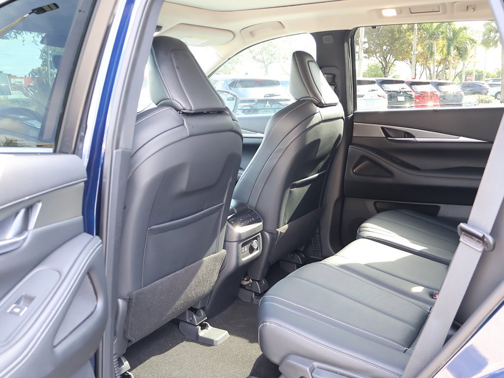 Used 2023 INFINITI QX60 Luxe w/ Cargo Package image 42