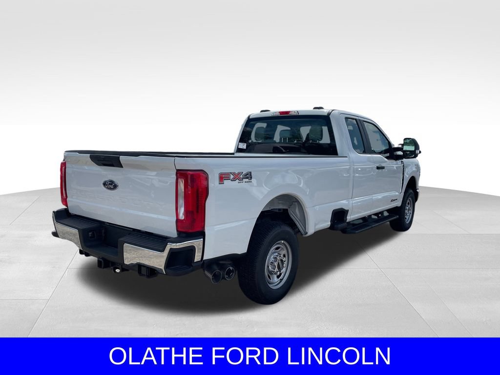 New 2025 Ford F250 XL w/ FX4 Off-Road Package AWD/4WD image 6