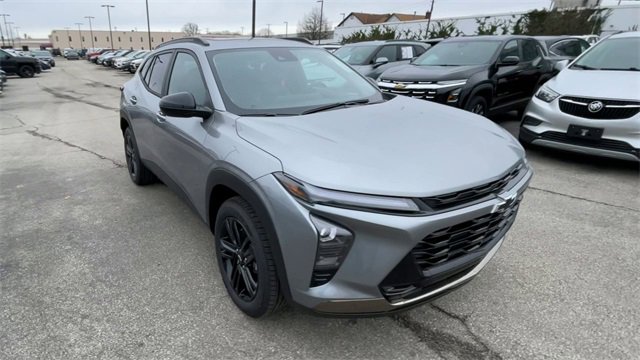 New 2026 Chevrolet Trax ACTIV w/ Sunroof Package image 4