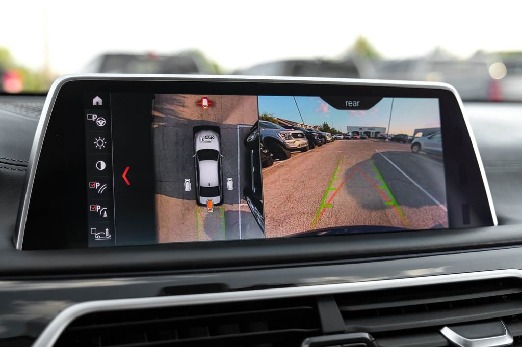 Used 2019 BMW ALPINA B7 xDrive w/ Luxury Rear Seating Package image 21