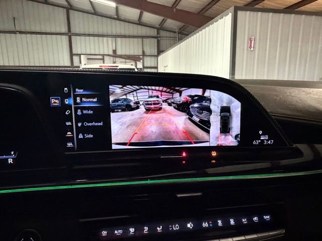 Used 2022 Cadillac Escalade ESV Sport w/ LPO, ONYX Package AWD/4WD image 16