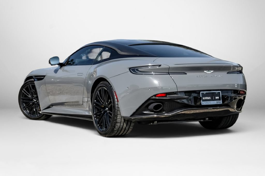 Used 2024 Aston Martin DB12 Coupe RWD image 7