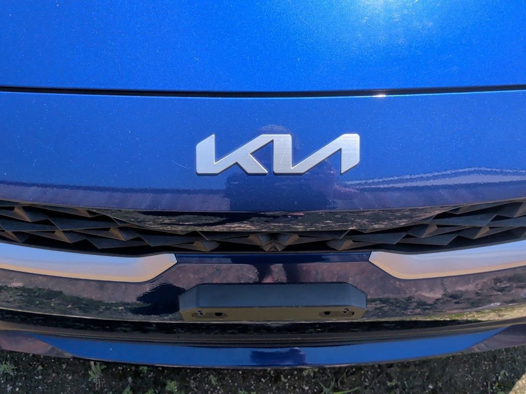 Used 2022 Kia Forte LXS FWD image 13