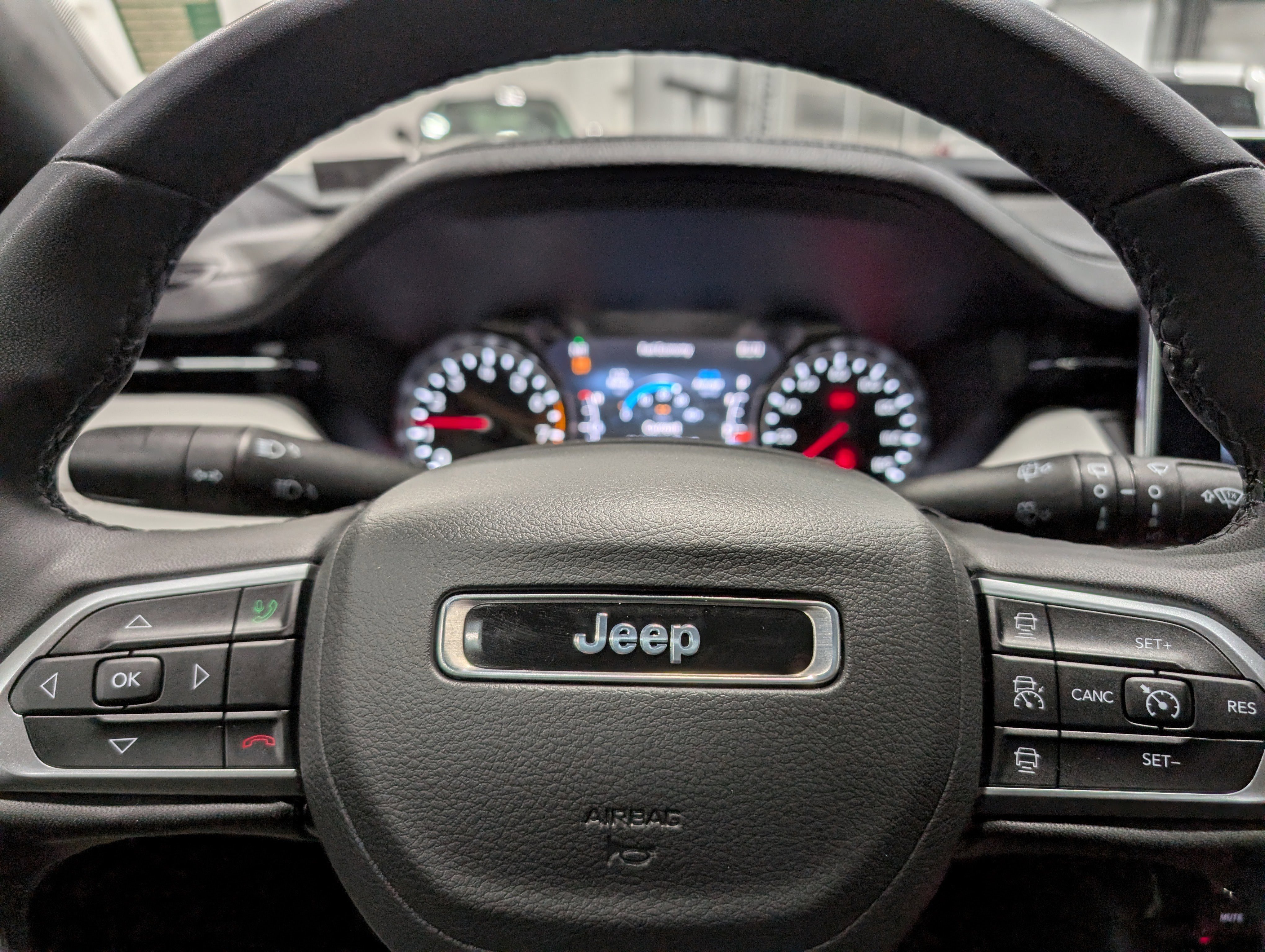 Used 2023 Jeep Compass Limited w/ Sun and Sound Group image 22