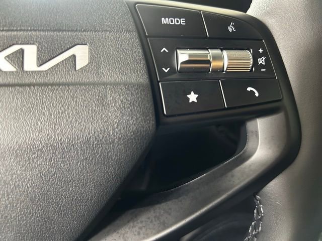 New 2026 Kia Sportage EX image 24