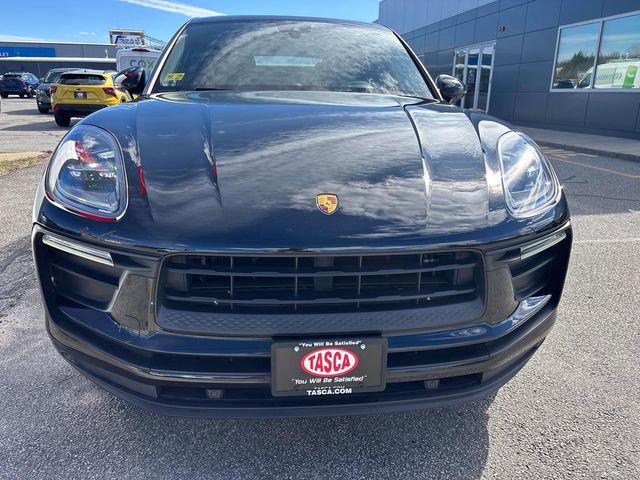 Used 2022 Porsche Macan Base image 2