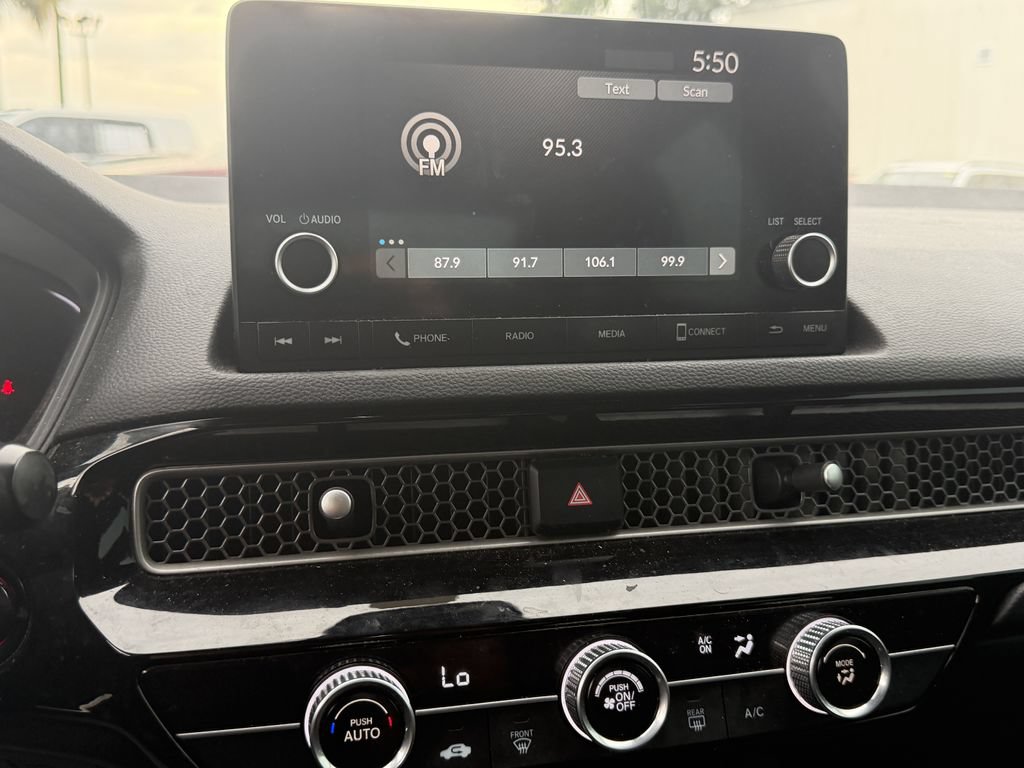 Used 2022 Honda Civic Sport image 23