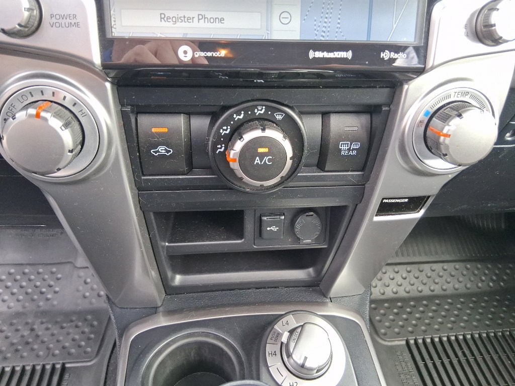 Used 2022 Toyota 4Runner SR5 Premium w/ Moonroof Package image 17