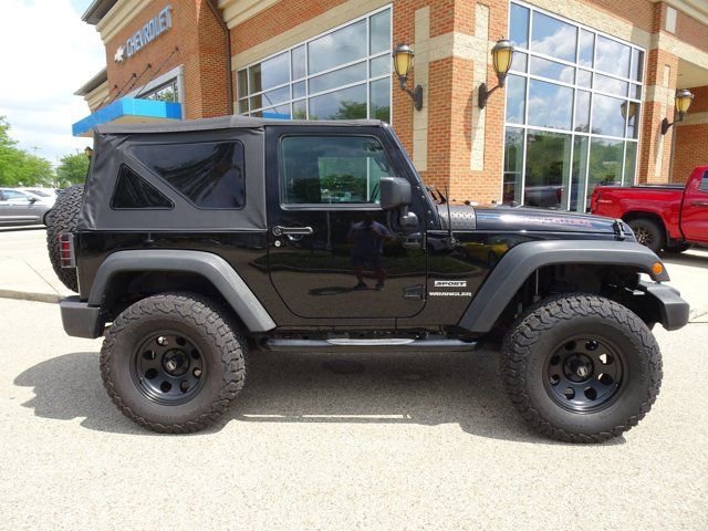 Used 2016 Jeep Wrangler Sport image 2