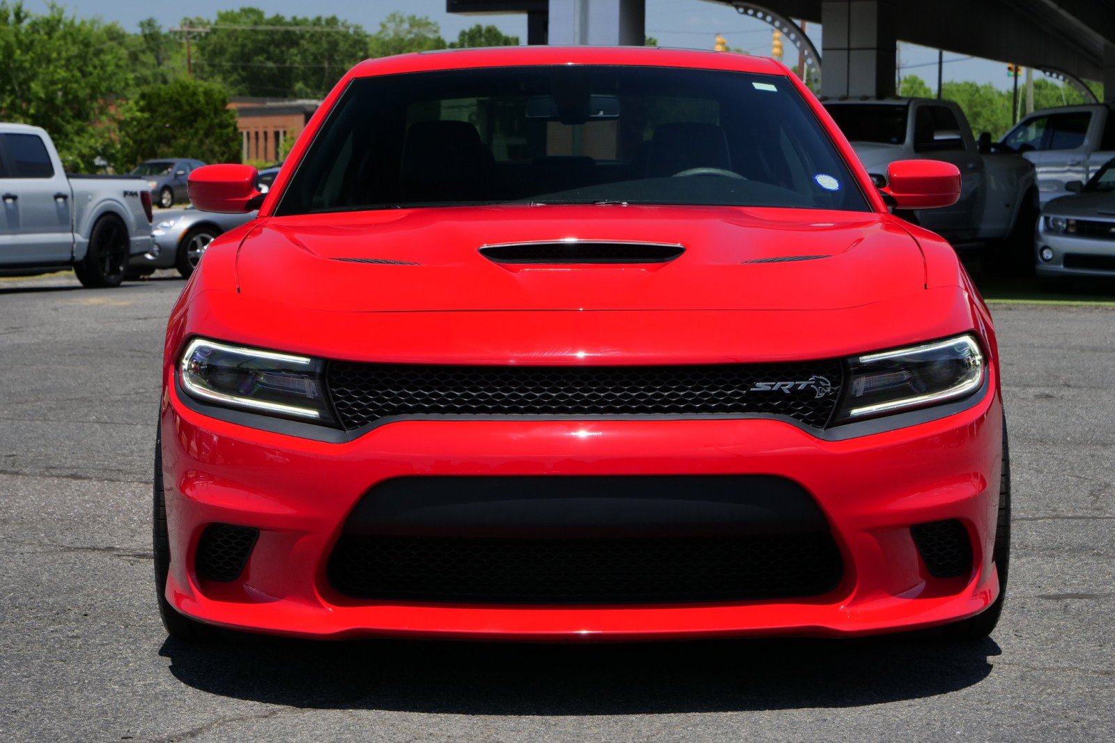 Used 2018 Dodge Charger SRT Hellcat RWD image 5