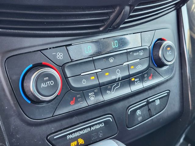 Used 2017 Ford Escape Titanium image 22