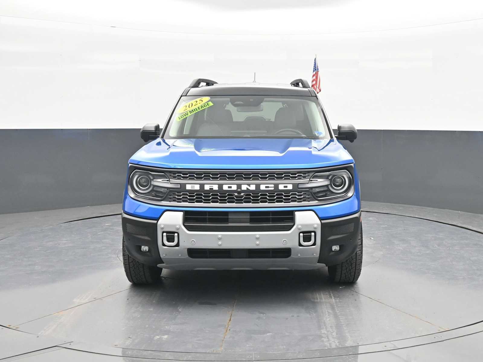 Certified 2025 Ford Bronco Sport Badlands AWD/4WD image 3