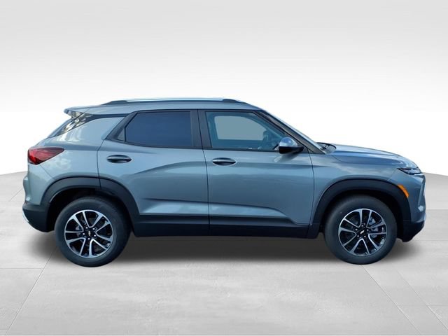 New 2026 Chevrolet TrailBlazer LT w/ LT Cold Weather Package FWD video 2